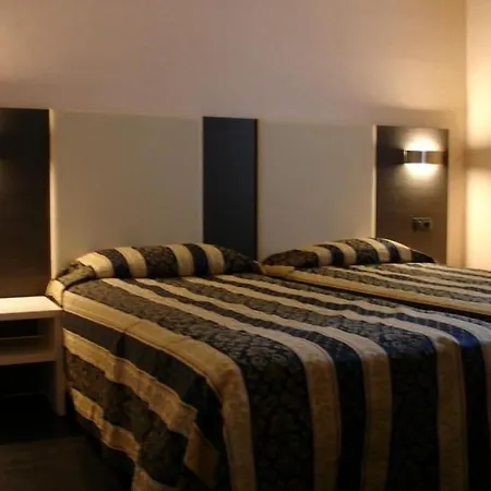 Alfred Monaco - Ex Forum - Renove Hotel 3*