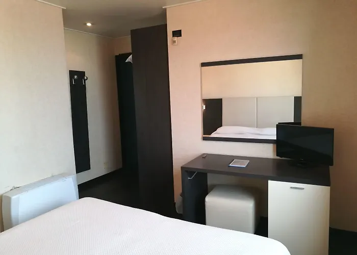 Hotel Restaurant Forum Hotel 3*