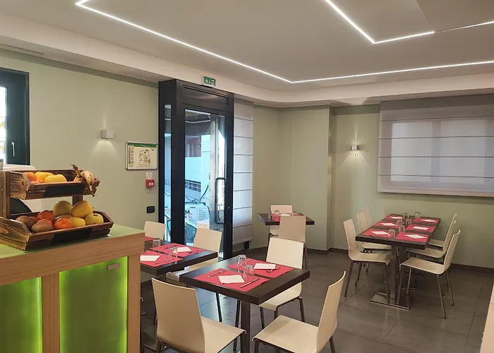 Hotel Restaurant Forum Hotel 3*